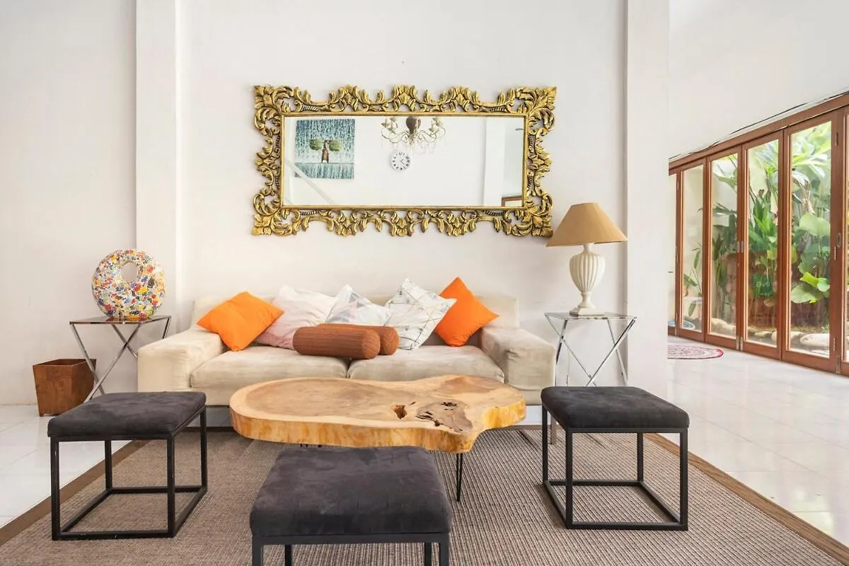 Villa Arinda Central Seminyak