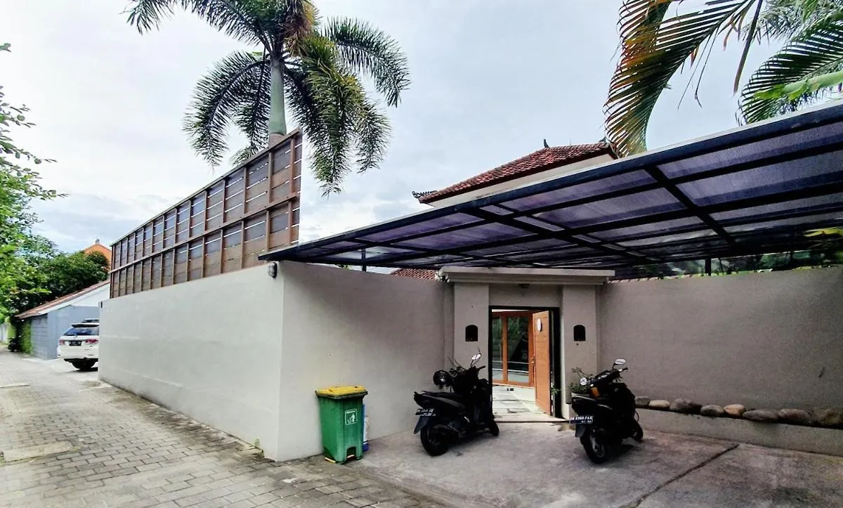 Villa Arinda Central Seminyak