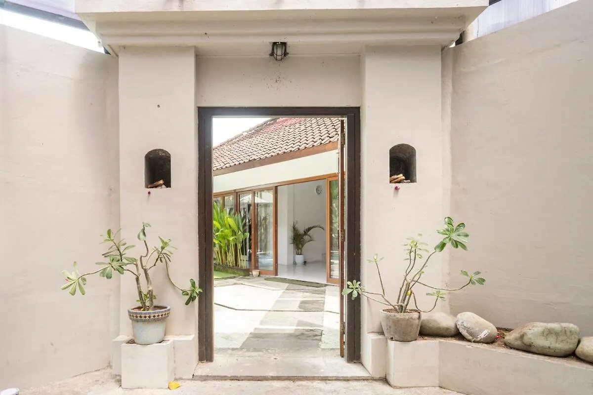 Villa Arinda Central Seminyak