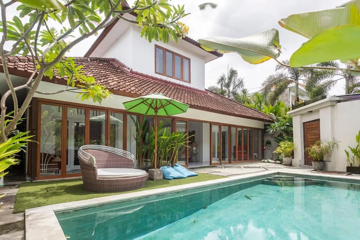 Villa Arinda Central Seminyak