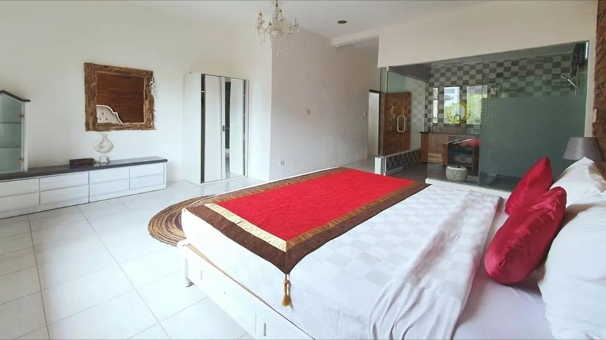 Villa Arinda Central Seminyak